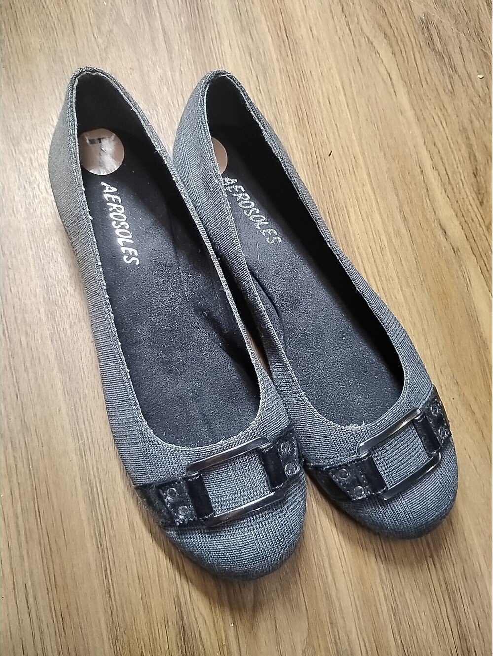 Aerosoles Grey with Buckle Flats 7 New Y2k